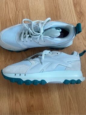 Cardi B x Reebok Whisper Blue/ Seaport Teal Sneakers size 10